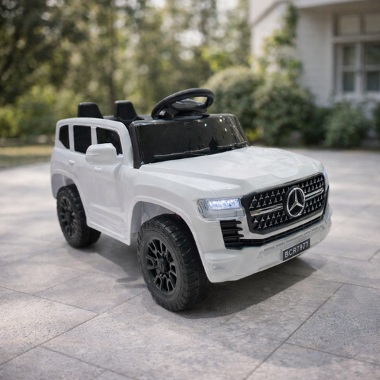 صورة سيارة أطفال كهربائية بتصميم جيب أنيق